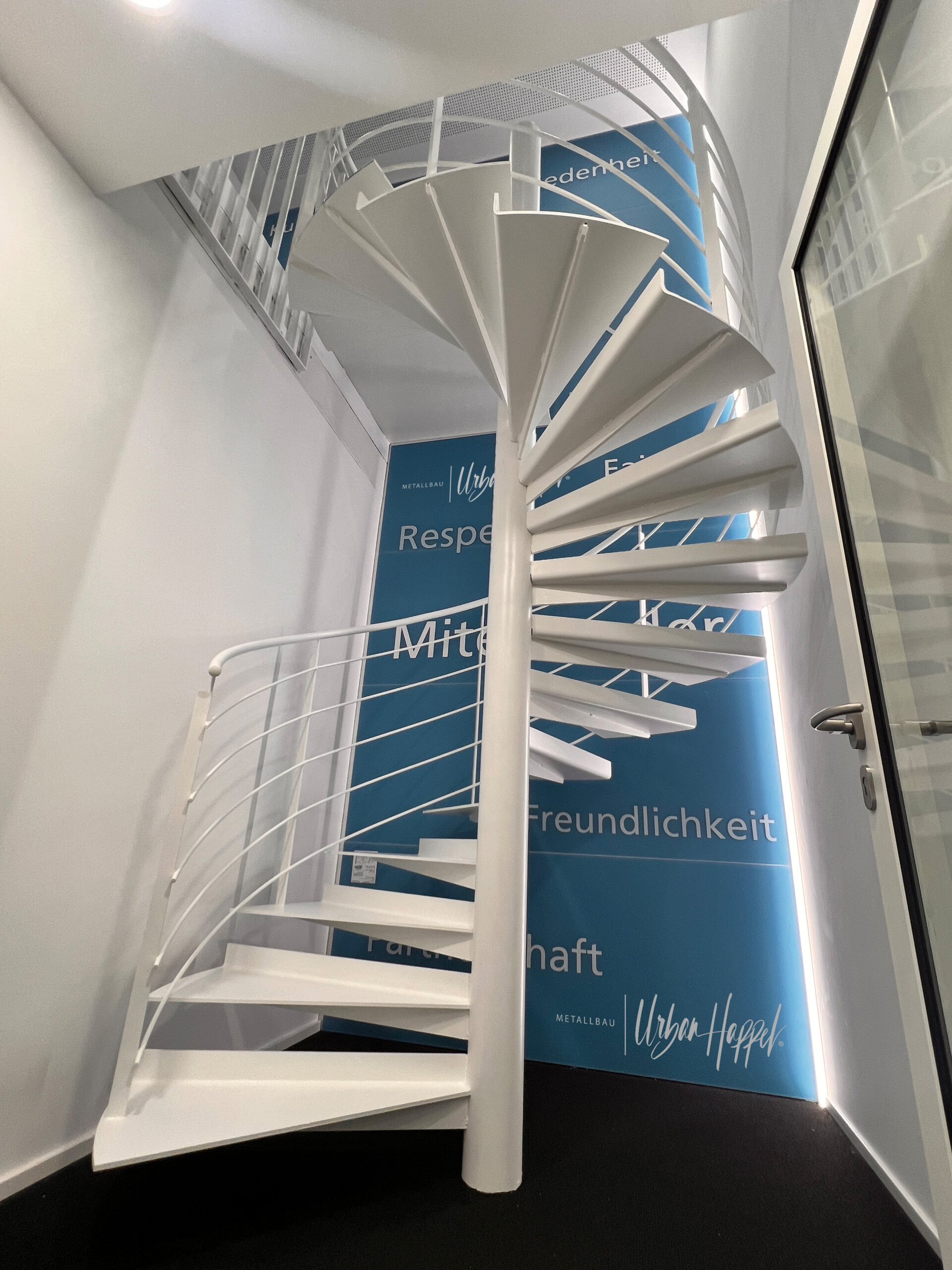 Wendeltreppe Urban und Happel in der Volksbank
