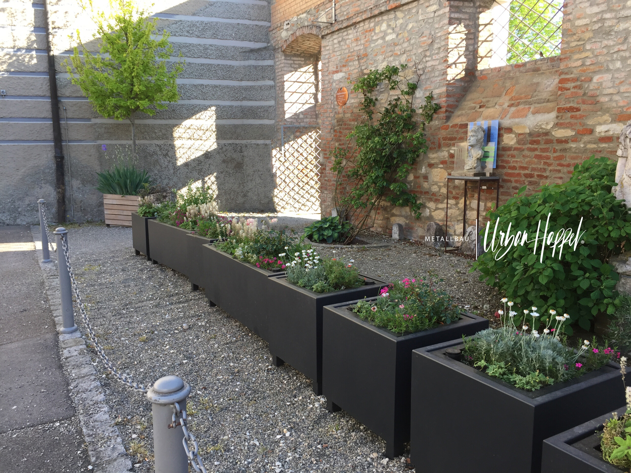 blumenkübel für die stadt günzburg