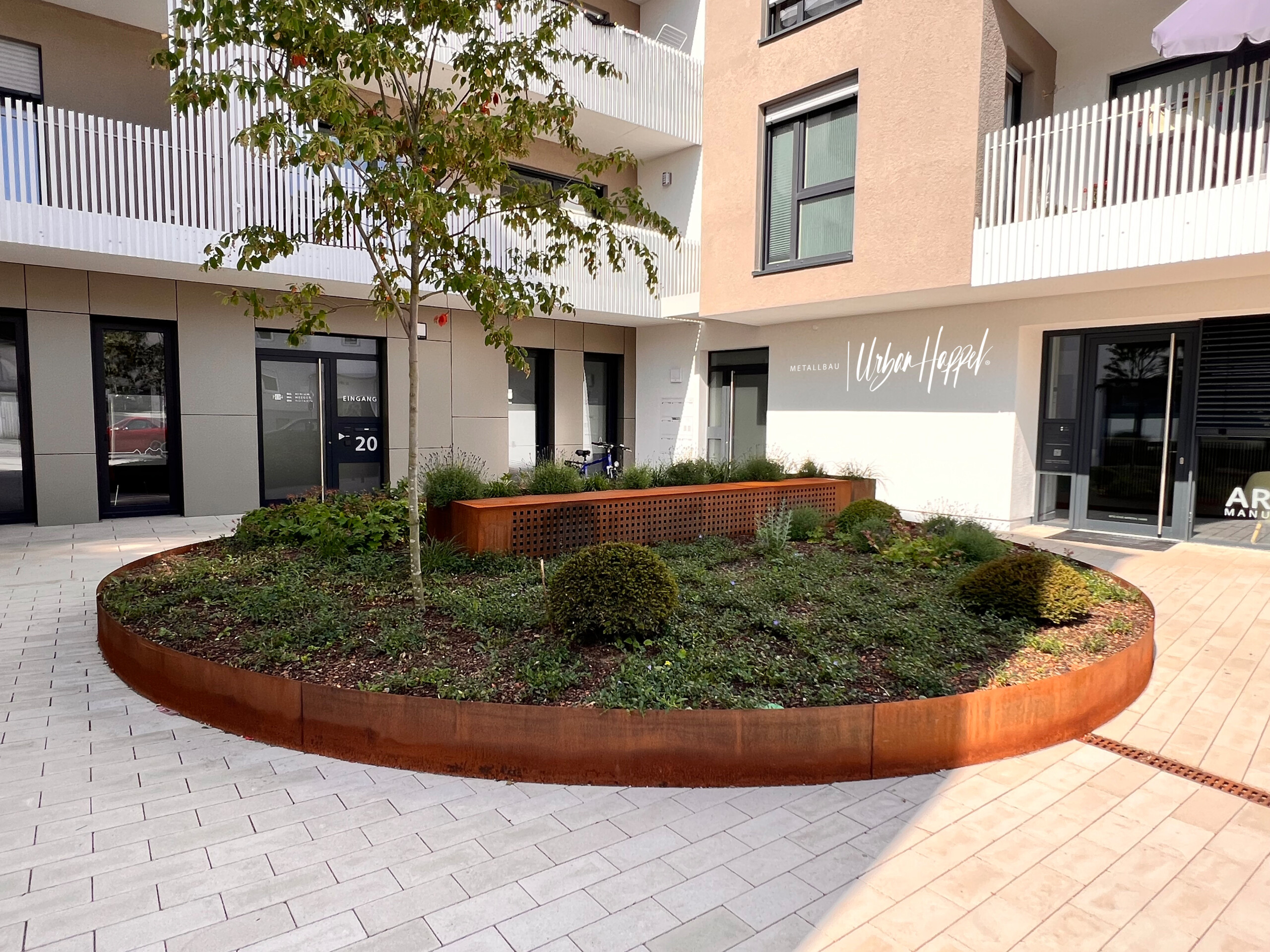 corten stahl kübel und tiefgaragenentlüftung