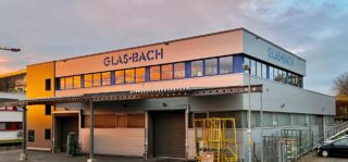 Glas-Bach